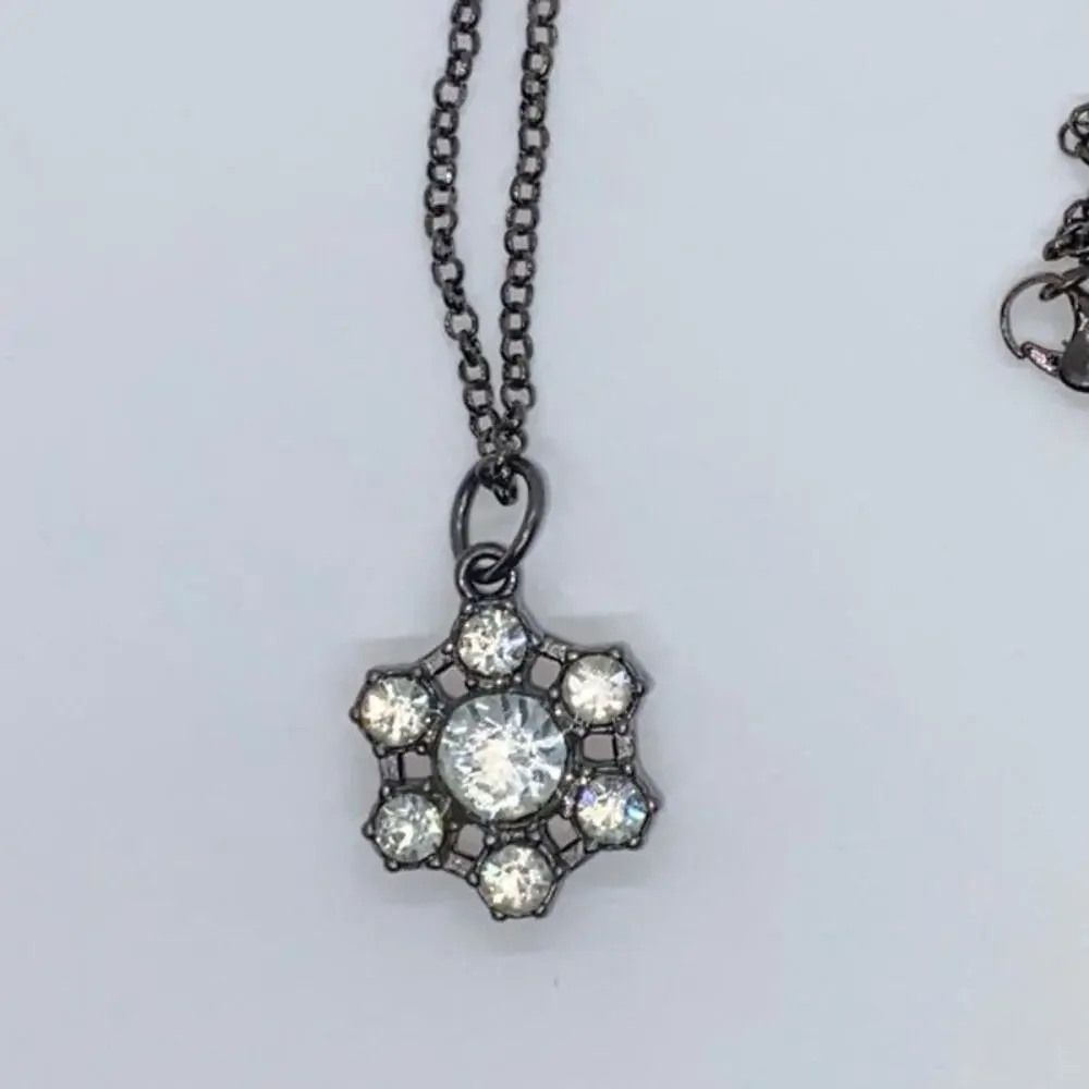 Black-Tone Rhinestone Pendant Necklace - Picture 4 of 6